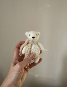 Osito mini con bufanda