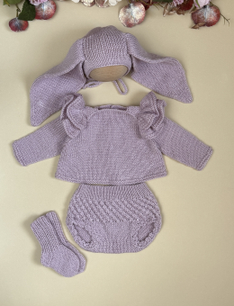 Conjunto «Conejito Lila»