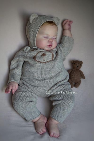 Muñeca reborn de vinilo o silicona: ¿cuál es la diferencia?